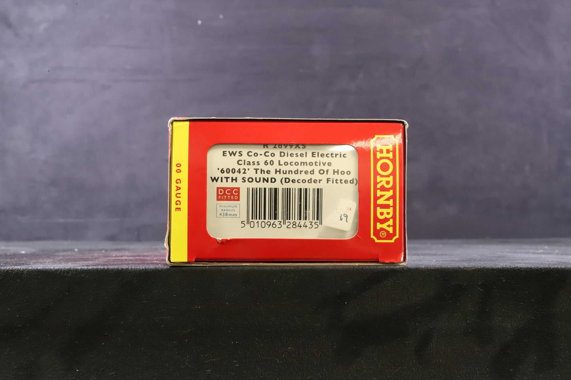 Hornby OO R2899XS EWS Co-Co Diesel Electric Class 60 '60042' 'The Hundred Of Hoo', Weathered & DCC Sound