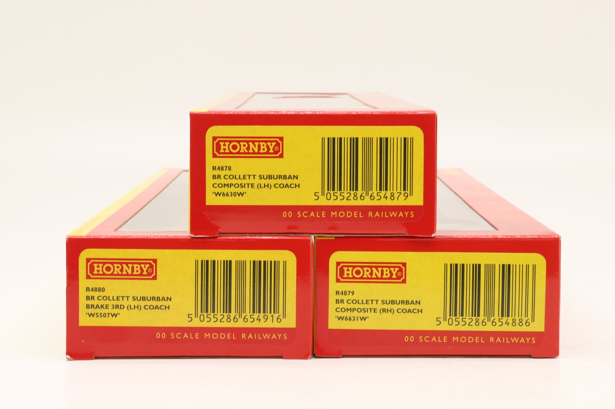 Hornby OO Rake Of 3 BR Collett Suburban BR Crimson Coaches Inc. R4878, R4879 & R4880