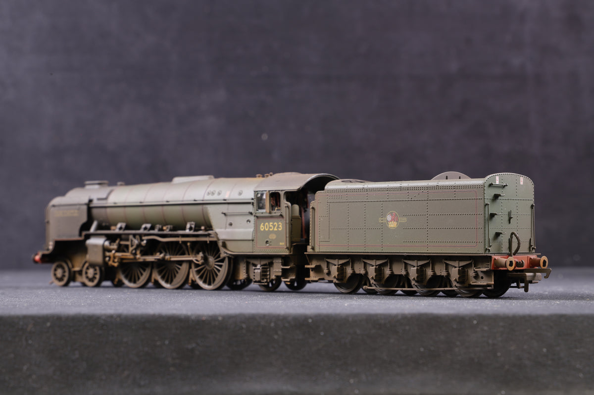 Hornby OO R3835 Thompson Class A2/3 4-6-2 &#39;Sun Castle&#39; &#39;60523&#39; BR Lined Green L/C, Weathered