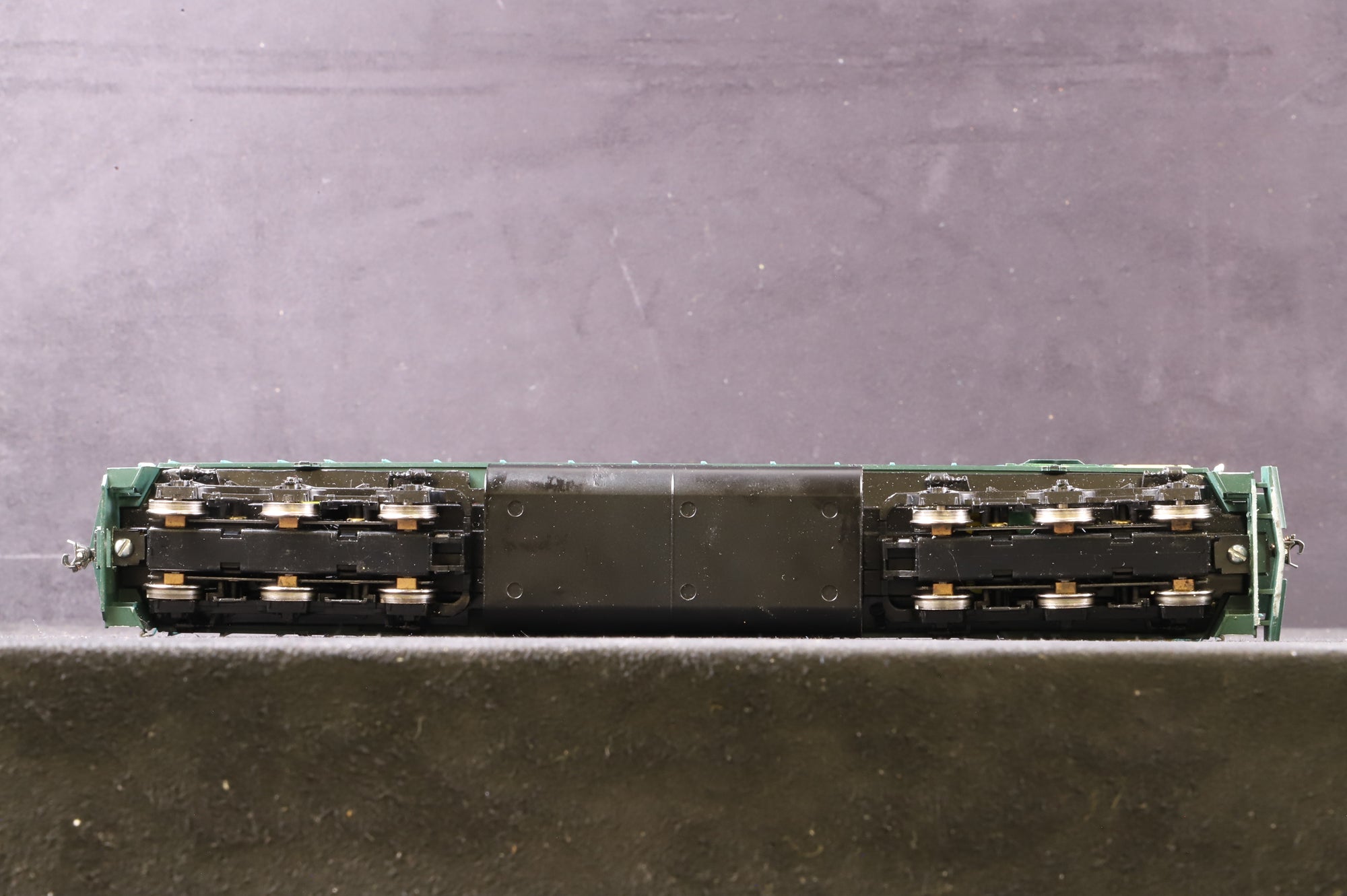 Athearn HO 8058 SD-50 No.7008 in C&NW Livery