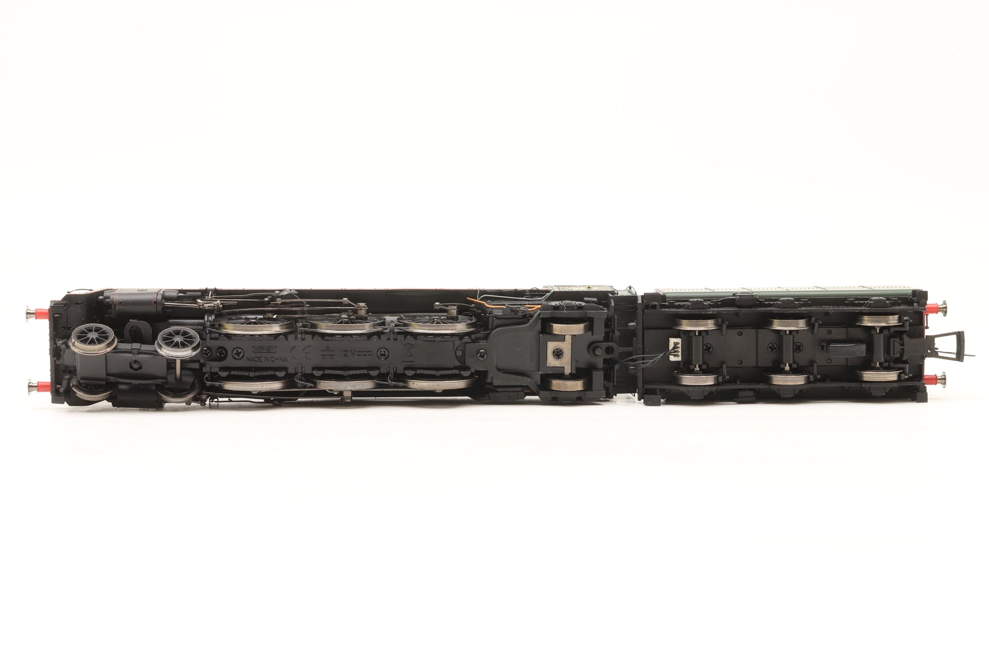 Hornby OO R2847 BR Late Standard Class '72008' 'Clan Macleod'