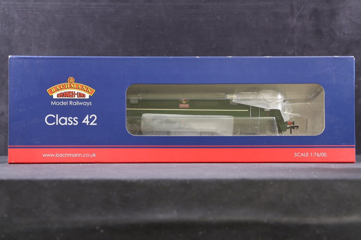 Bachmann OO 32-052A Class 42 Diesel &#39;D823&#39; BR Green &#39;Hermes&#39;