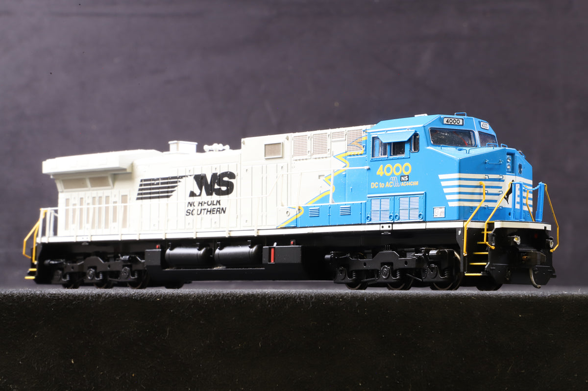 Athearn HO RND97254 AC44C6M No.4000 in Norfolk Southern Livery - DCC Sound