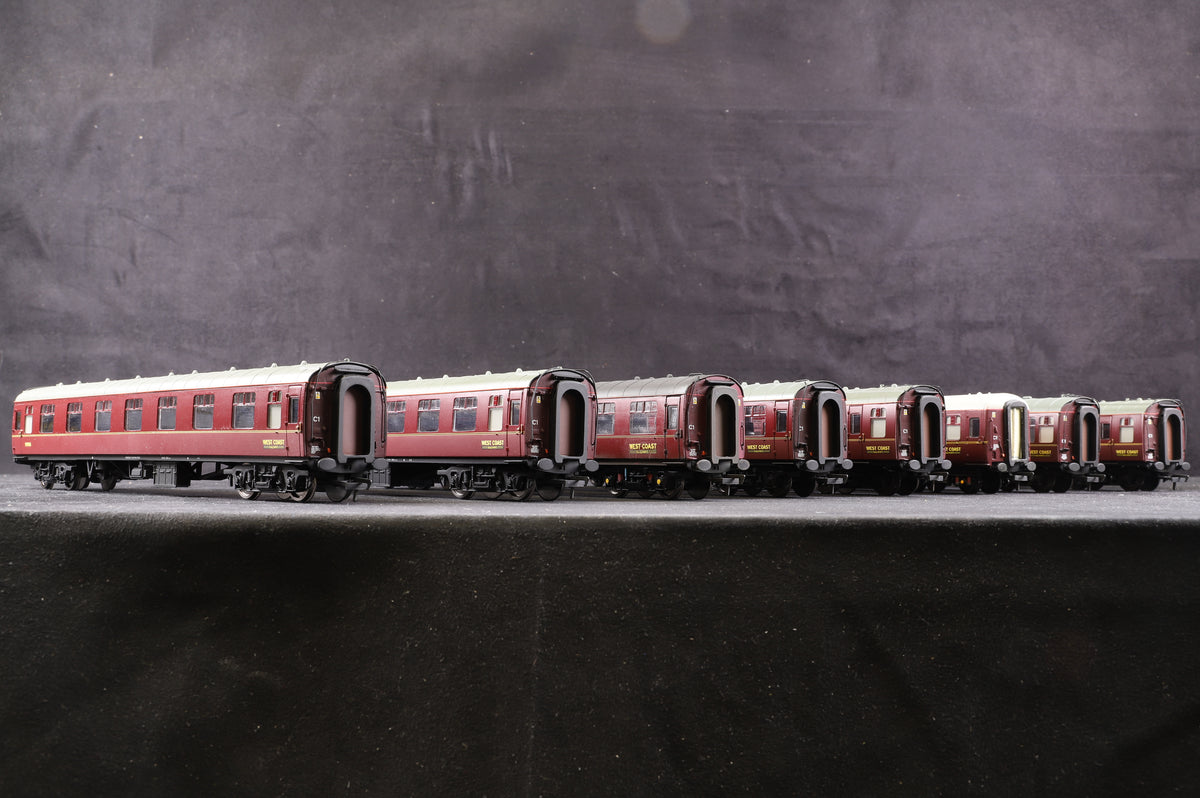 Bachmann OO Set of 8 West Coast Railway Mk1/Mk2 Coaches