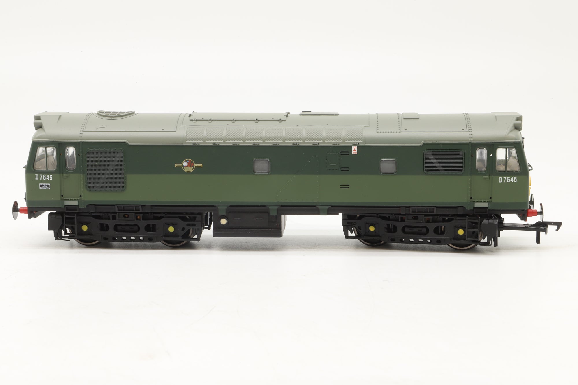 Bachmann OO 32-400 Class 25/3 Diesel BR Green 'D7645'