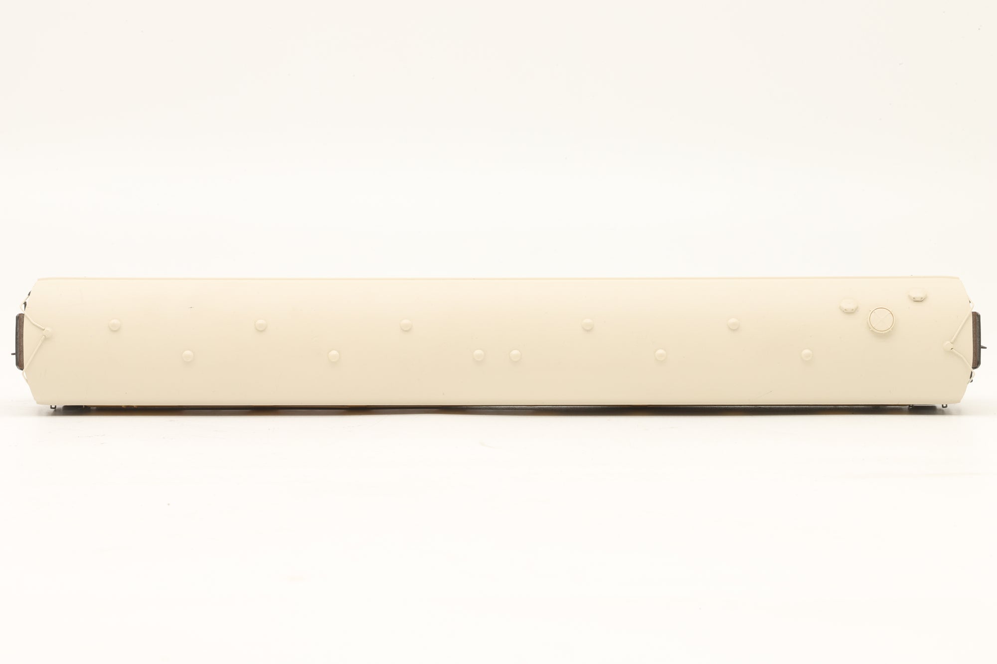 Bachmann OO 39-320 Pullman Mk1 BSP 'Hadrian Bar'