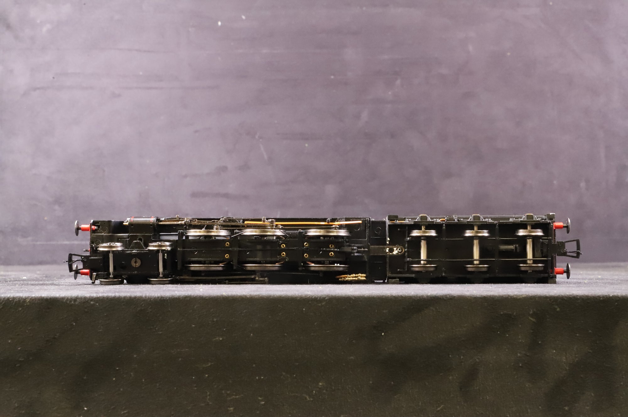 Bachmann OO 31-117 BR Standard Class 4MT '75014' BR Lined Black E/C