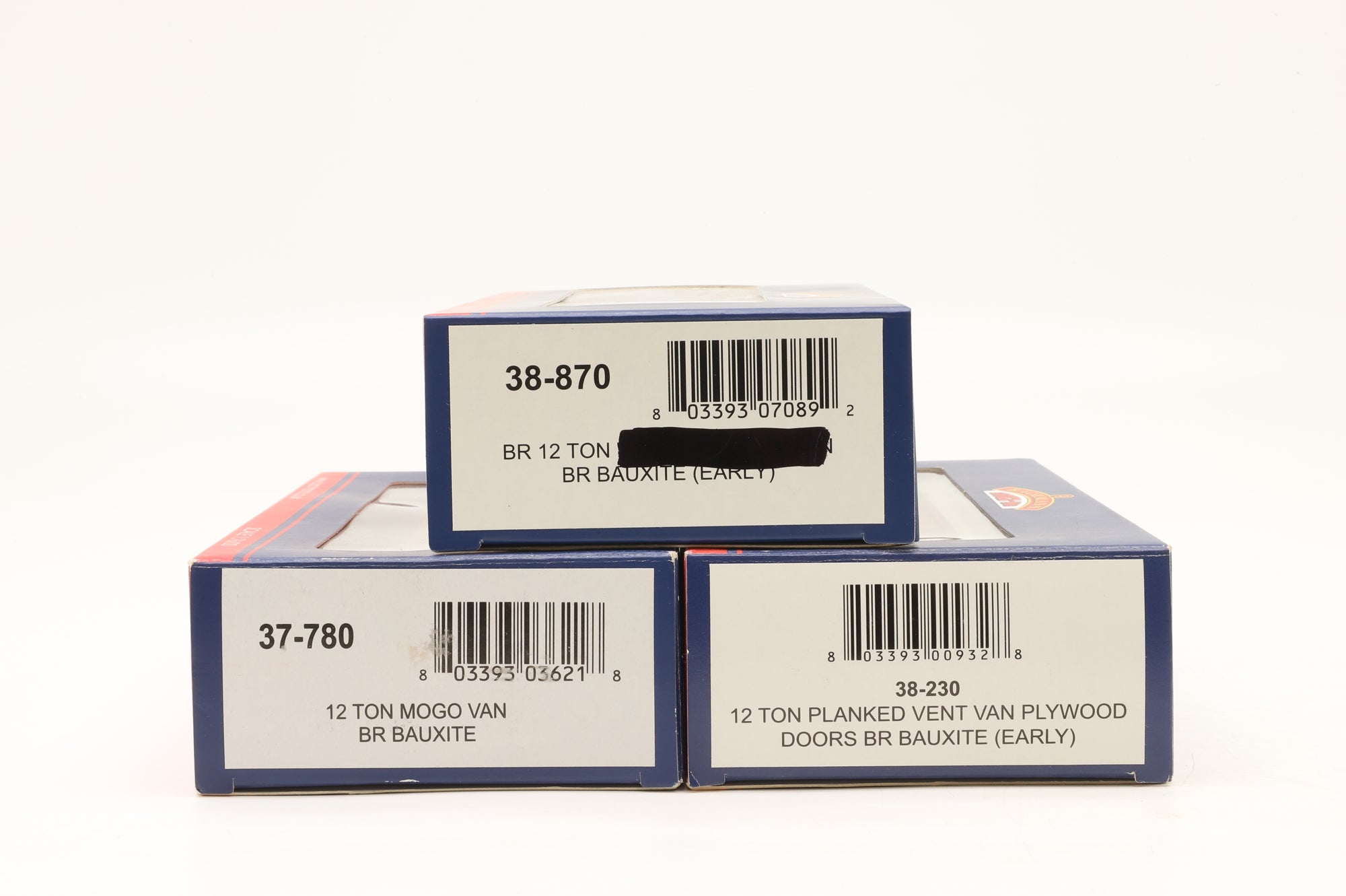 Bachmann OO Rake Of 3 12 Ton BR Bauxite Vans Inc. 38-870, 37-780 & 38-230