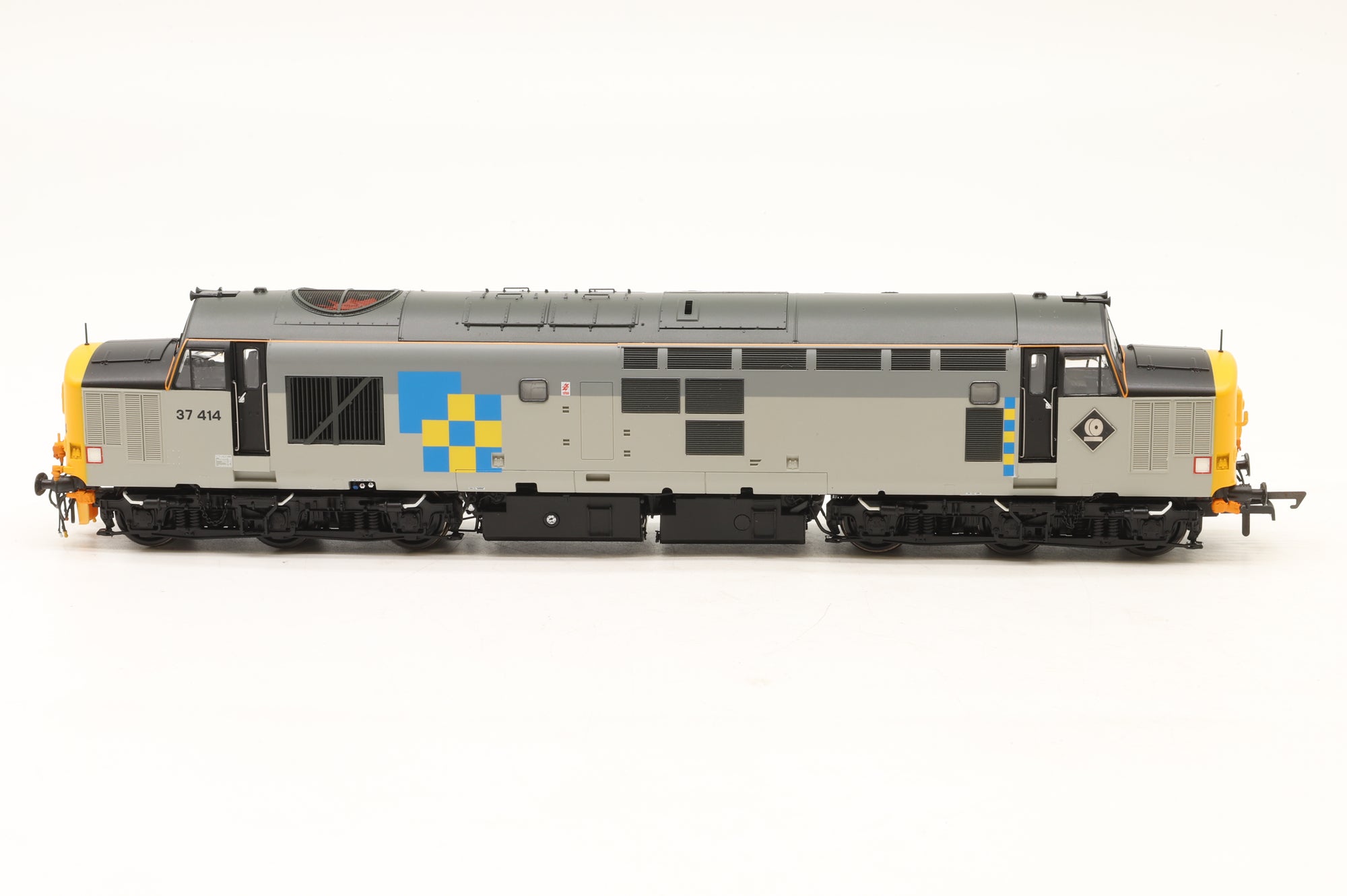 Accurascale OO ACC3161 Class 37 37414 in BR Railfreight Construction Livery – DCC Sound