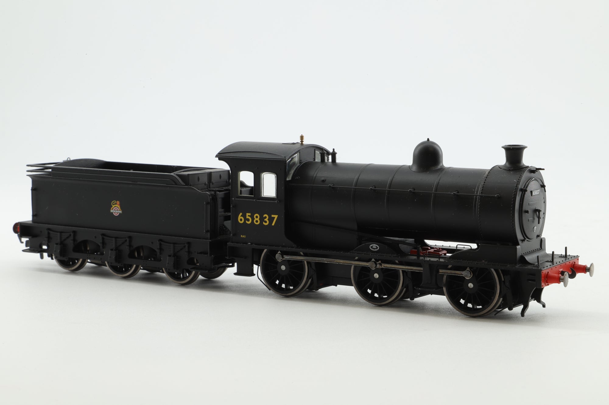 Oxford OO OR76J27002XS J27 No.65837 in BR Black w/ Early Crests - DCC Sound