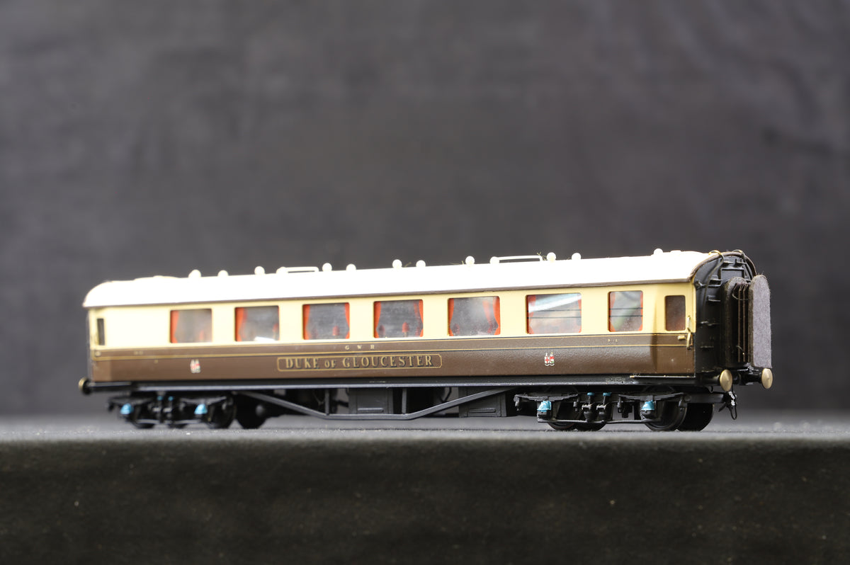 Lawrence Scale Models OO GWR &#39;Ocean Special&#39; Set of 8 Collett Super Saloons