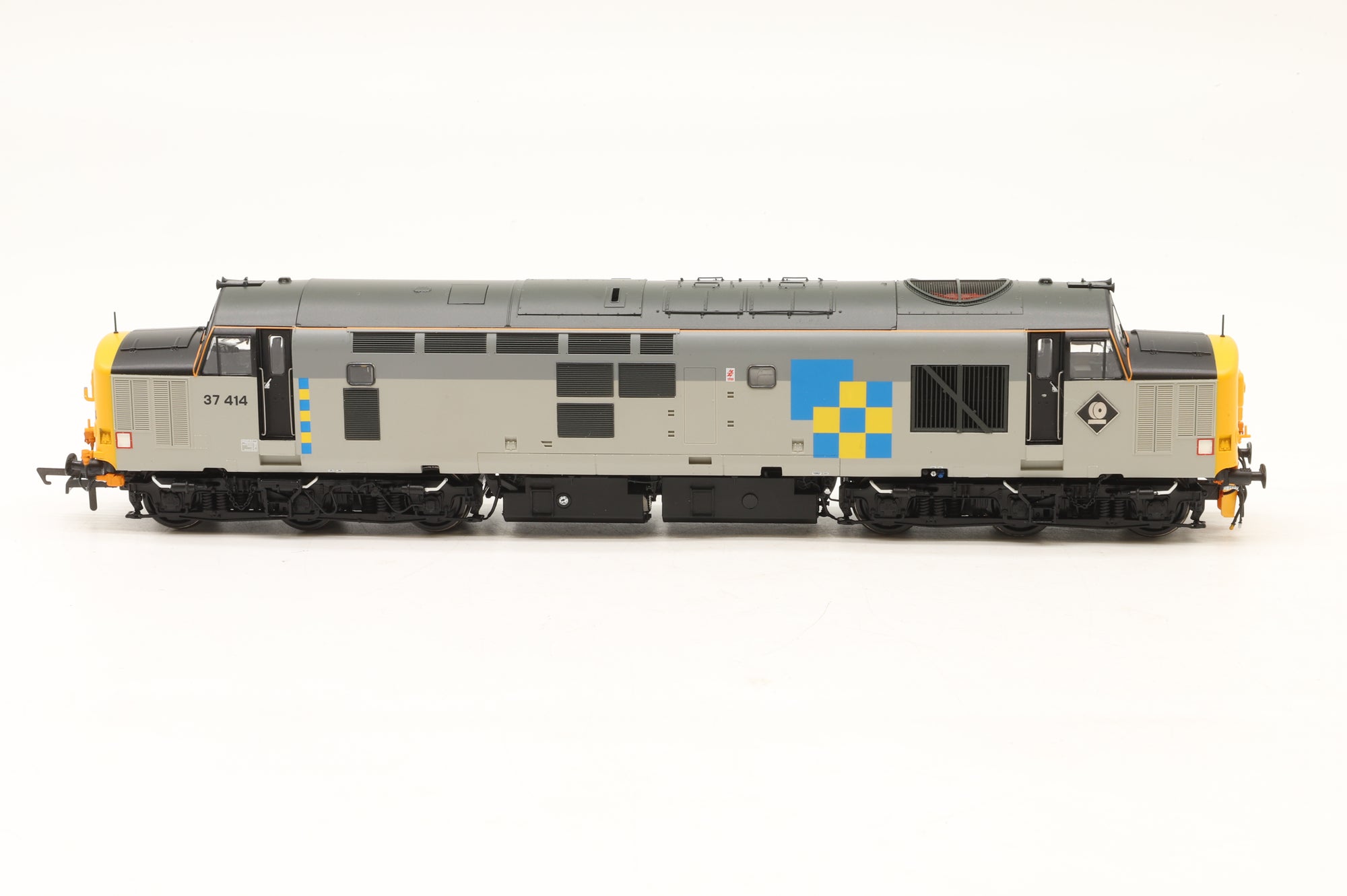 Accurascale OO ACC3161 Class 37 37414 in BR Railfreight Construction Livery – DCC Sound