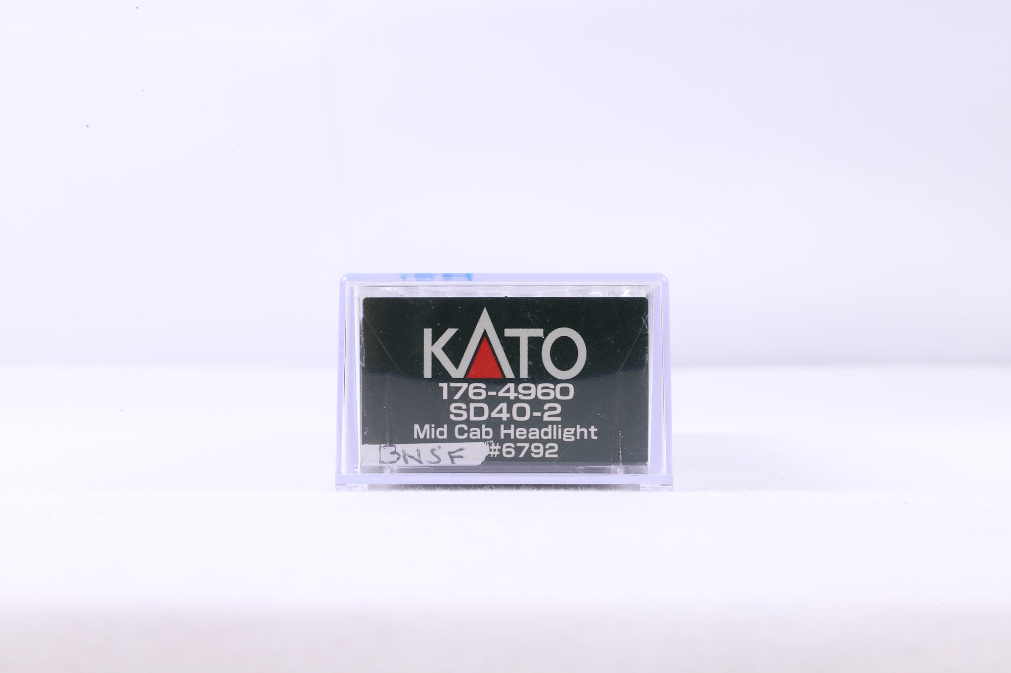 Kato N 176-4960 SD40-2 BNSF '6792'