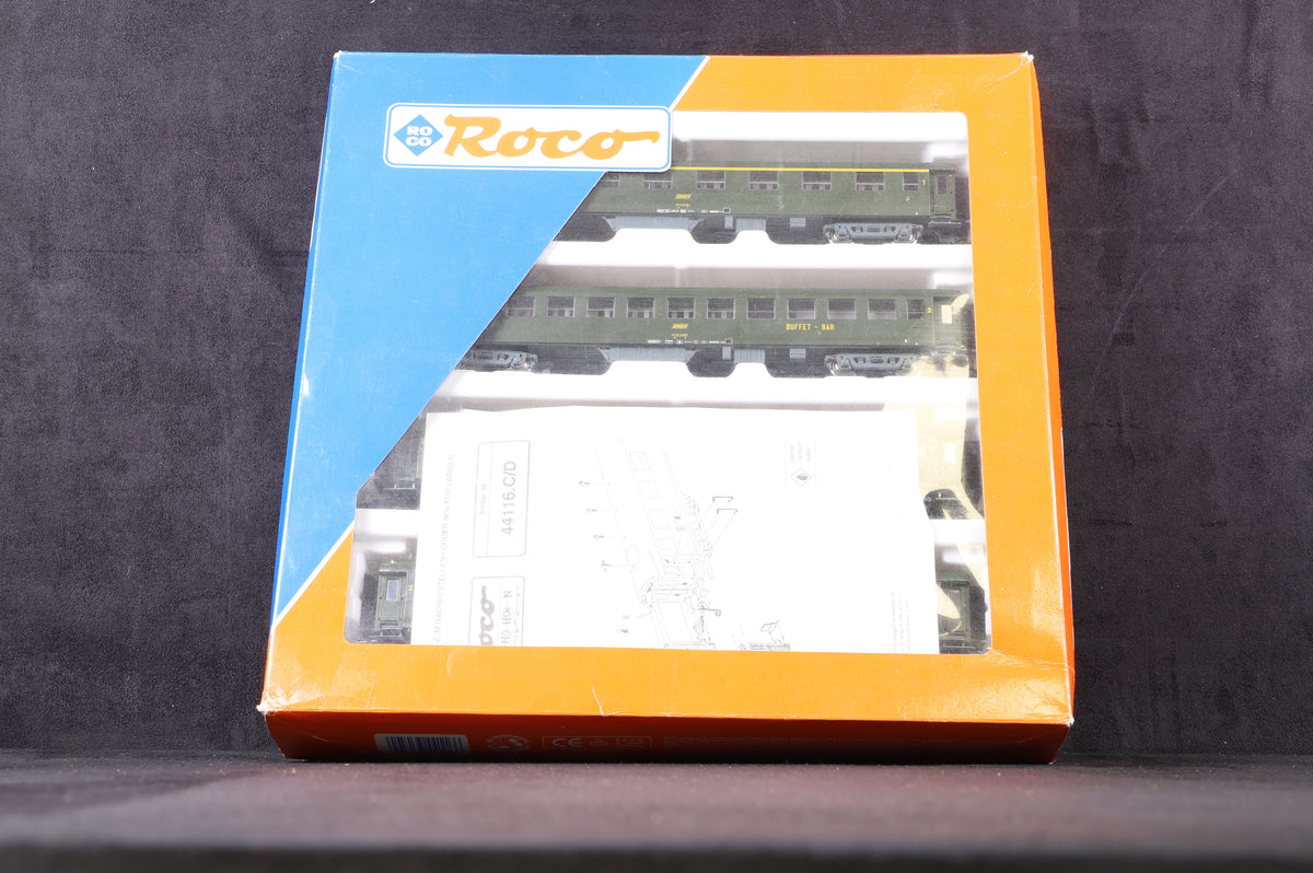 Roco HO 44116 SNCF 4-car Coach Pack