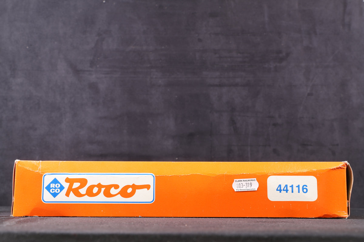 Roco HO 44116 SNCF 4-car Coach Pack