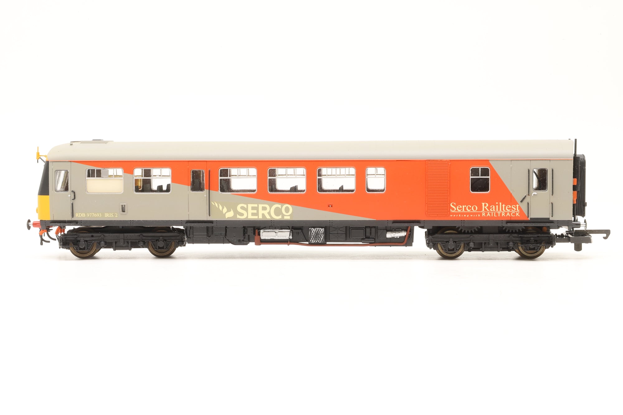 Lima OO Class 101 2 Car DMU IRIS Serco