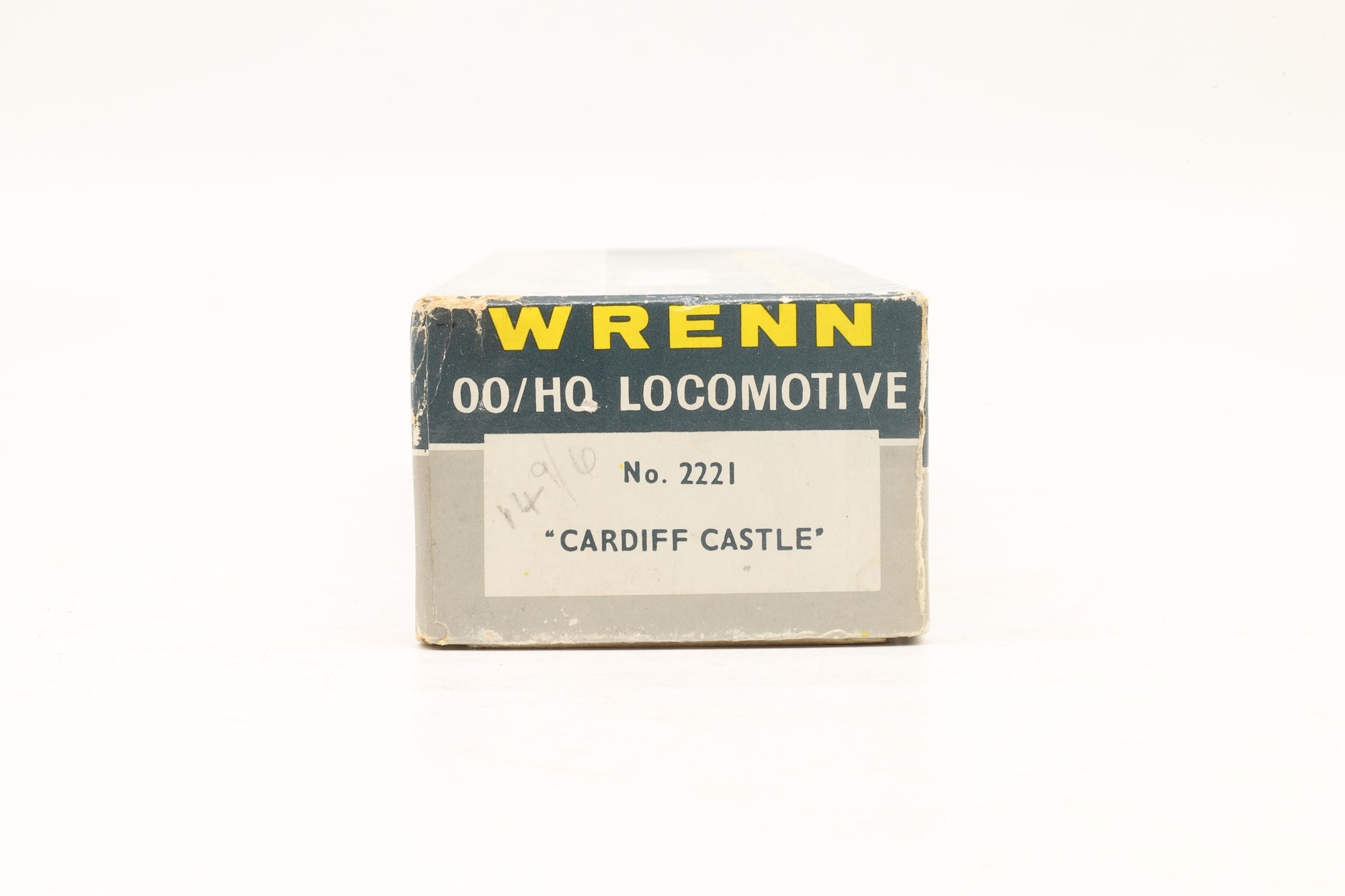 Wrenn OO W2221 Castle Class '4075' 'Cardiff Caatle' GWR Green