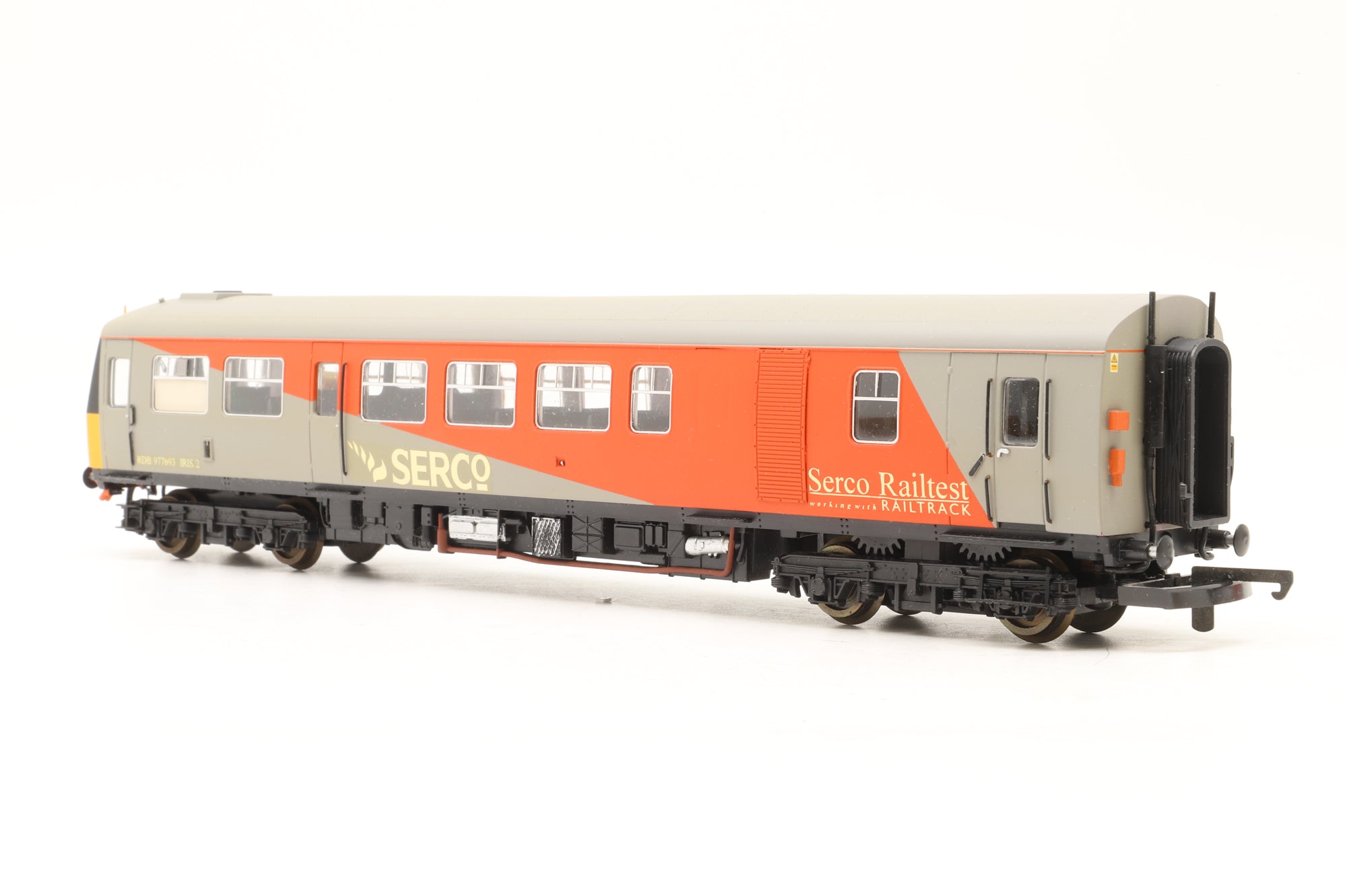 Lima OO Class 101 2 Car DMU IRIS Serco