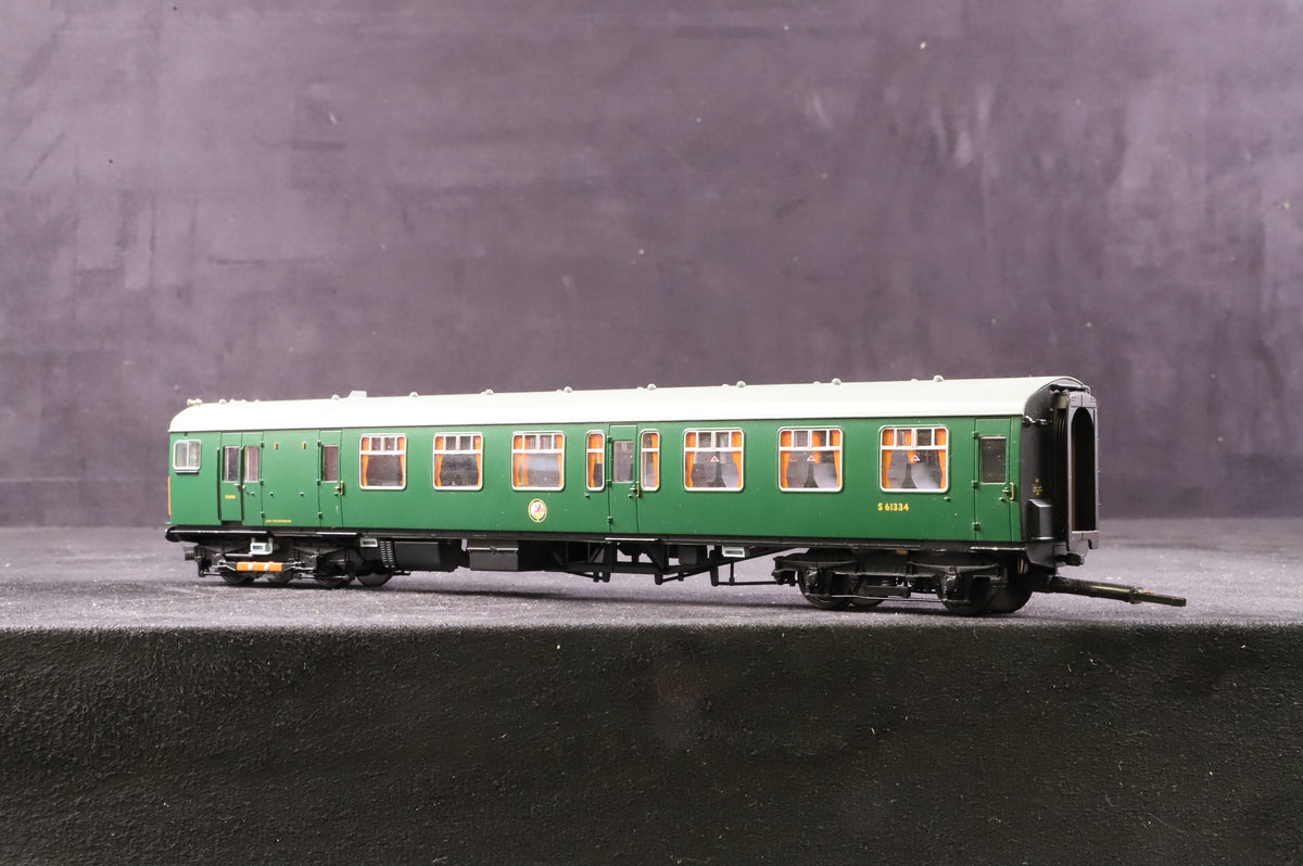 Bachmann OO 31-426 4CEP EMU 7126 in BR(S) Green