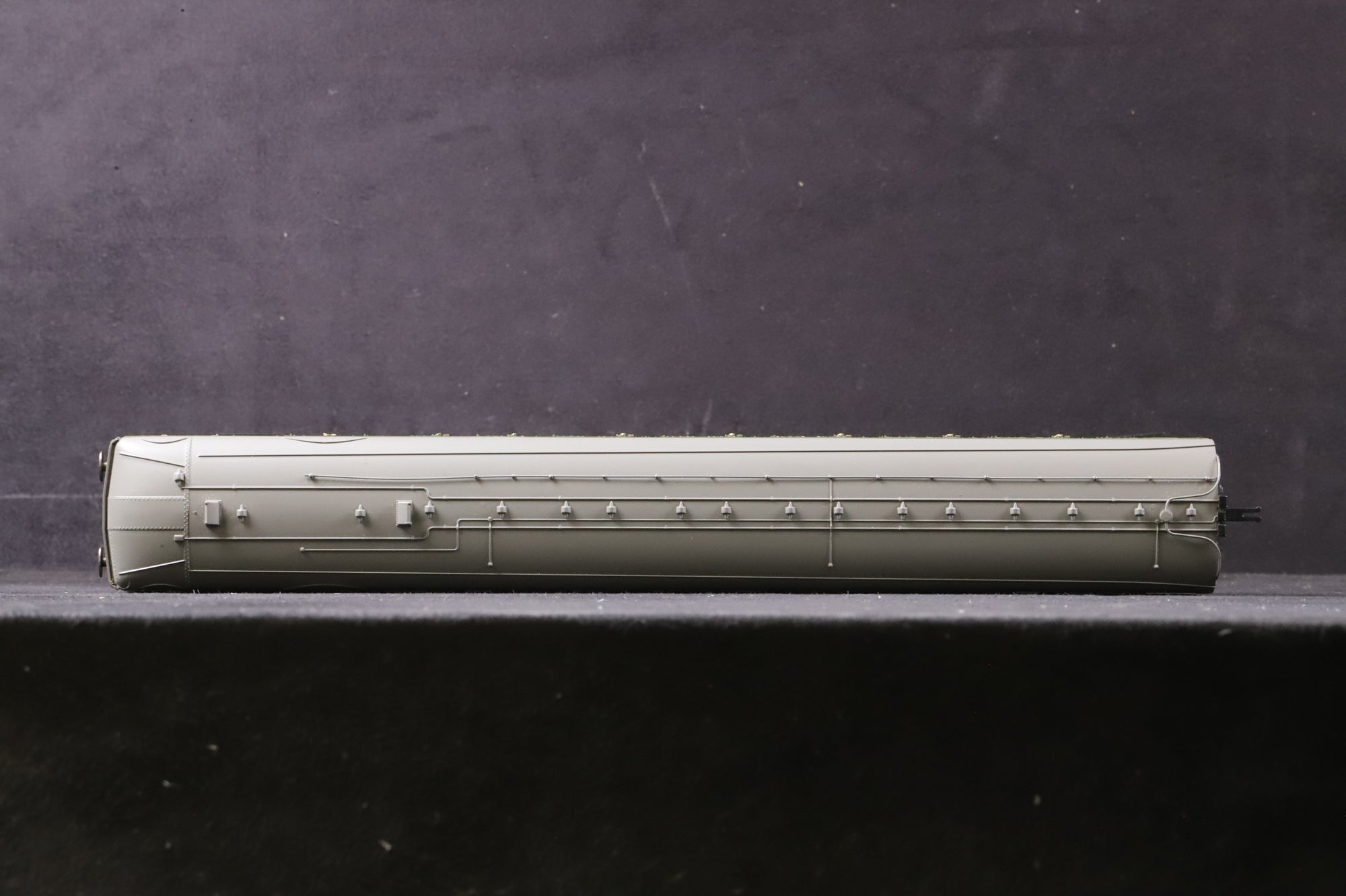 Hornby OO R3700 2-BIL EMU Set No.2152 in Lined SR Green - DCC Sound