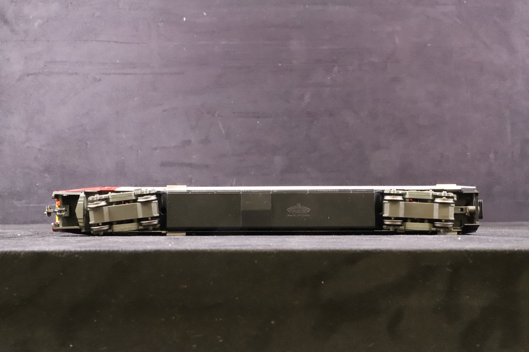 Bachmann OO 32-626 Class 221 Virgin Voyager '221 101' 5 Car Tilt