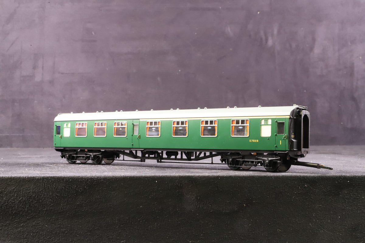 Bachmann OO 31-426 4CEP EMU 7126 in BR(S) Green