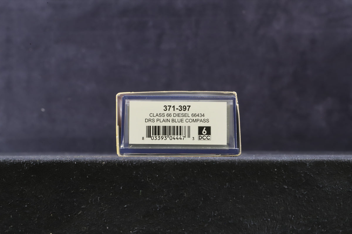 Graham Farish N Gauge 371-397 Class 66 66434 in Direct Rail Services Blue