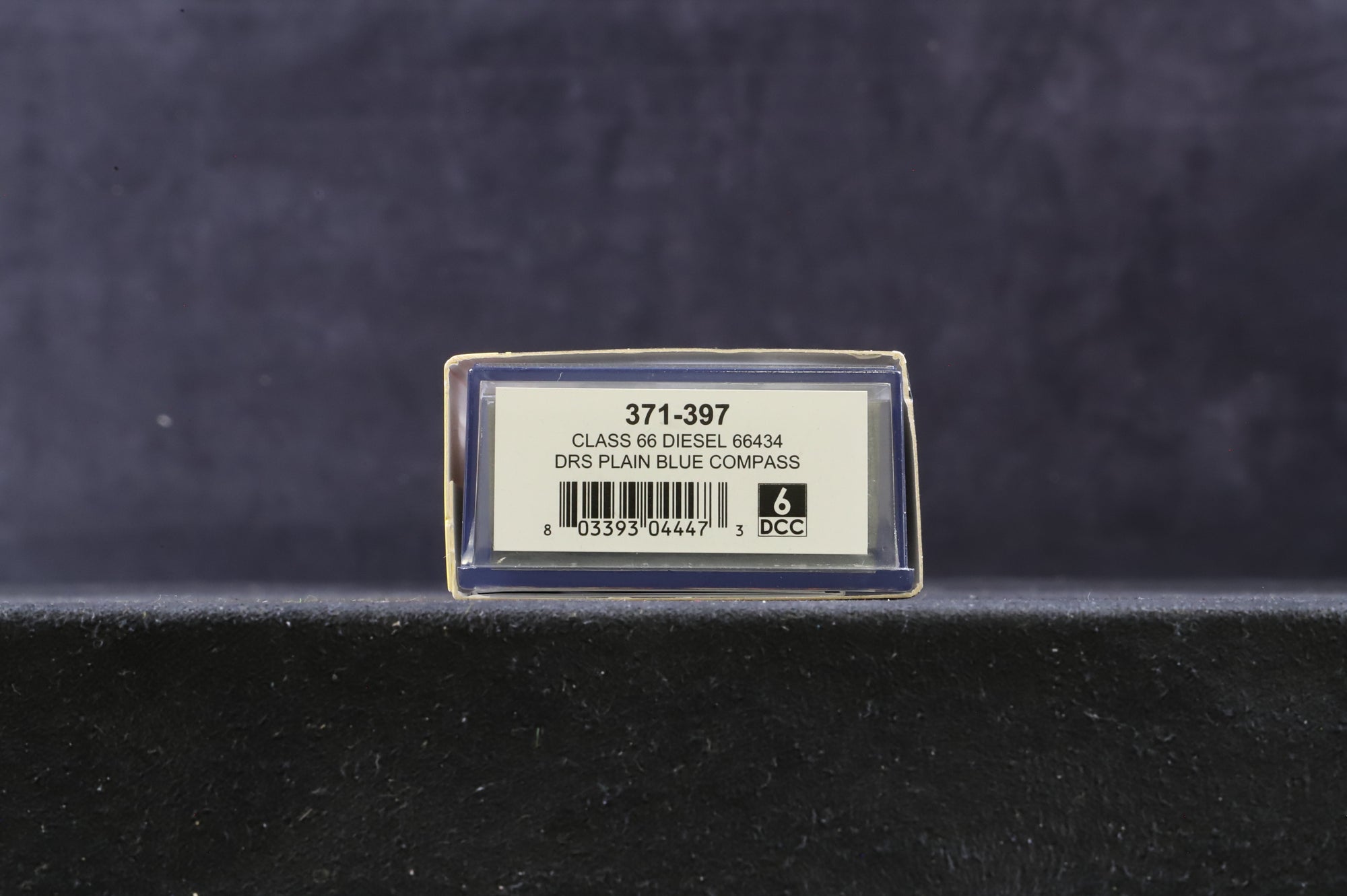 Graham Farish N Gauge 371-397 Class 66 66434 in Direct Rail Services Blue