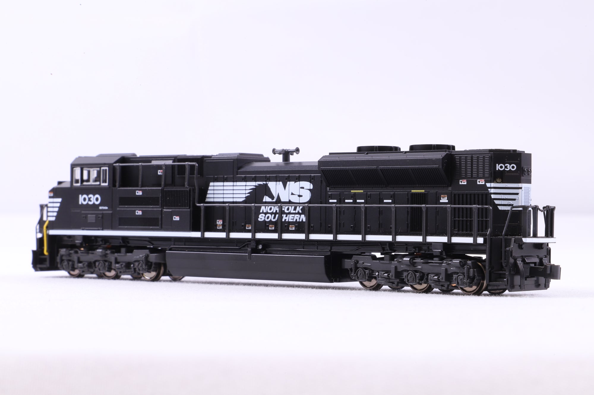 Kato N 176-8514 SD70ACe NS '1030'