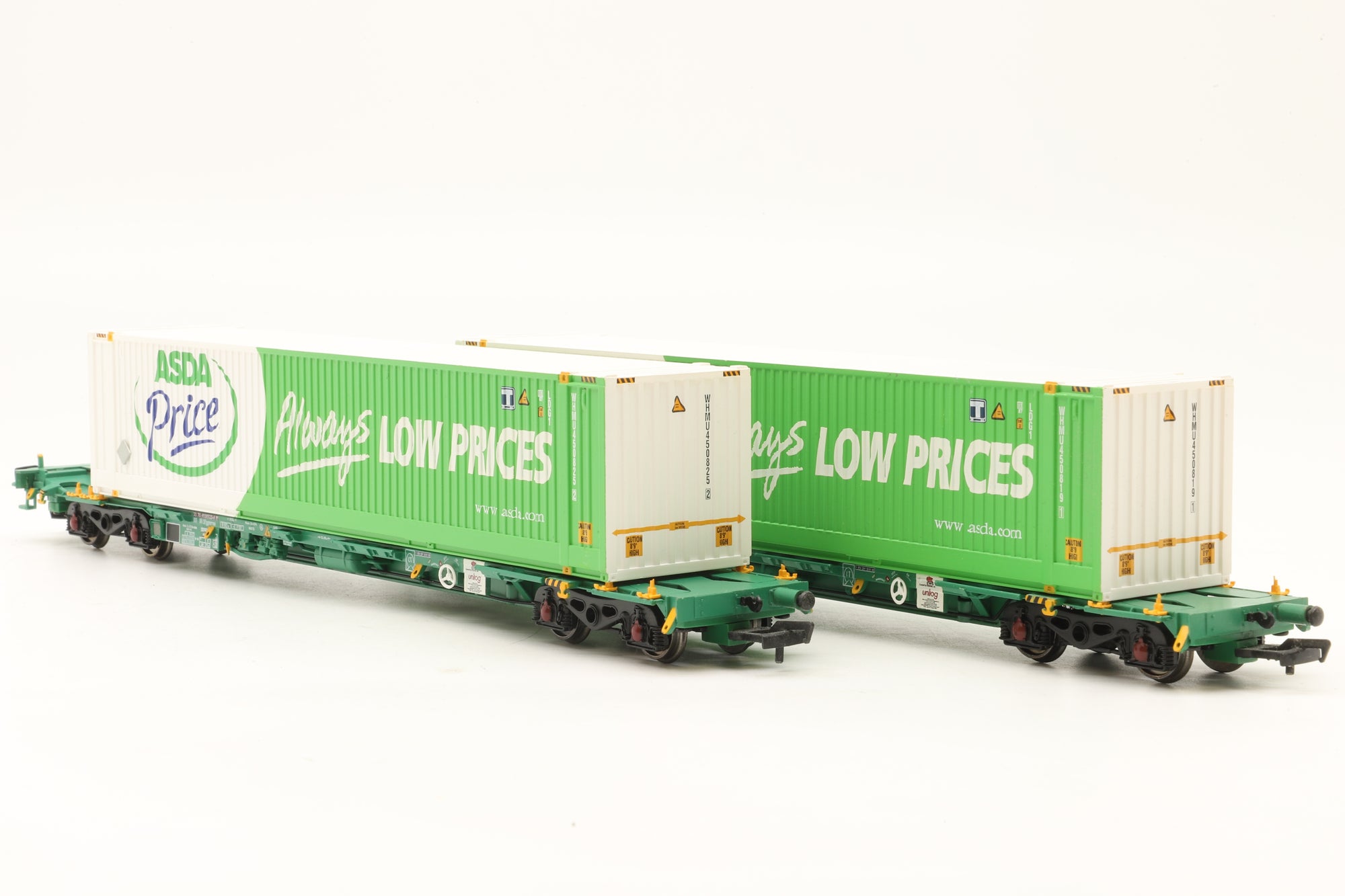 Bachmann OO 37-303 Twin Pack Intermodal Bogie Wagon C/W 45ft Containers 'ASDA'