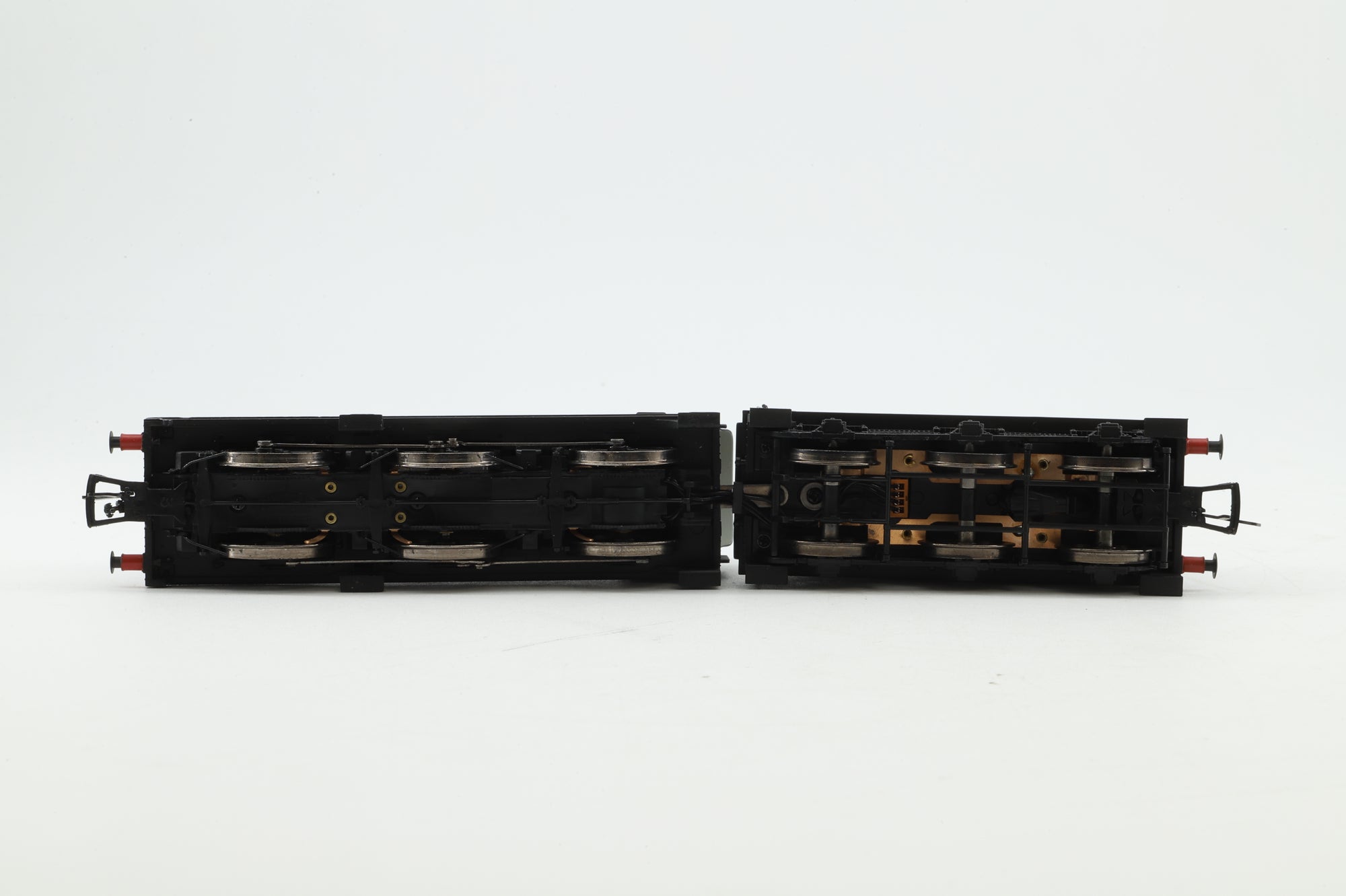 Bachmann OO 31-882 Class 4F 43924 in BR Black w/ Late Crests