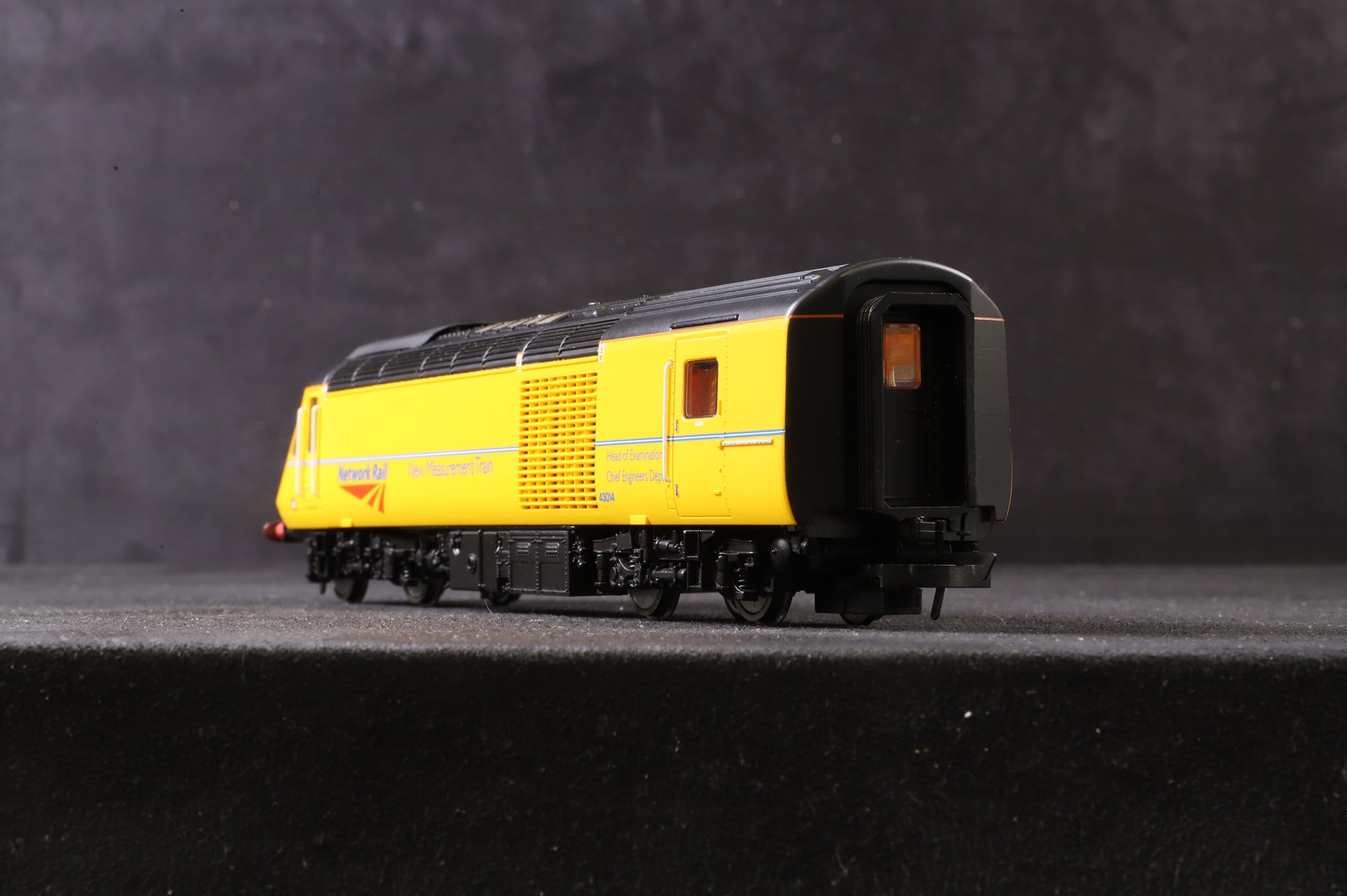 Hornby OO R2984 Class 43 New Measurement Train Pack Network Rail, DCC Sound