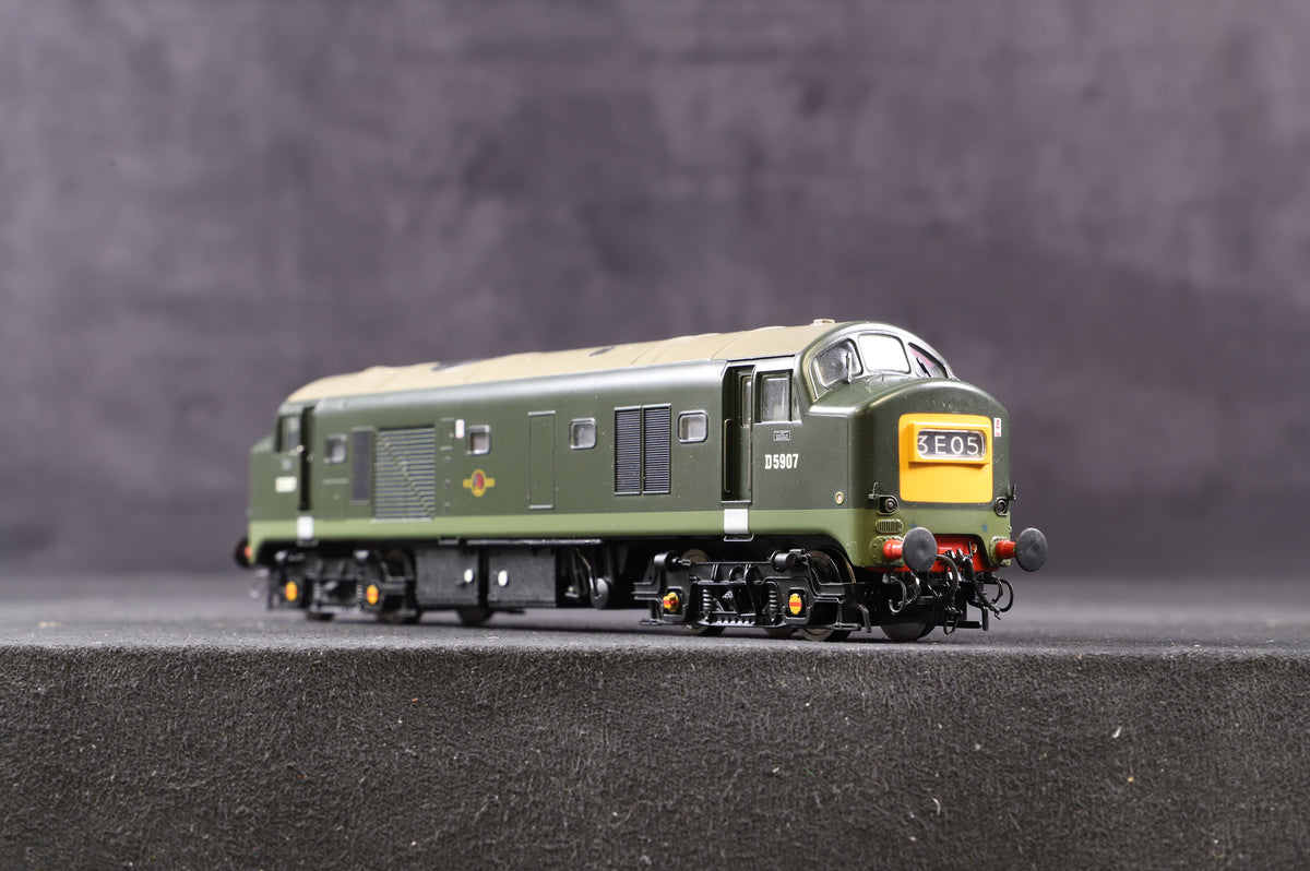 Heljan OO 2310 Class 23 &#39;D5907&#39; Baby Deltic Green Small Yellow Ends Gloss Finish