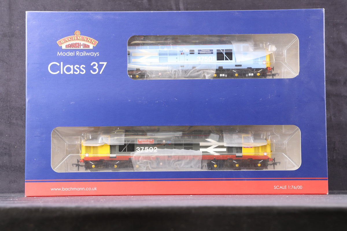 Bachmann OO 32-381T Cl.37/5 British Steel Blue &#39;Teeside Steelmaster&#39; &#39;37501&#39; &amp; Cl.37/5 Railfreight Red Stripe &#39;British Steel Teeside&#39; &#39;37502&#39;, Rail Express Excl.