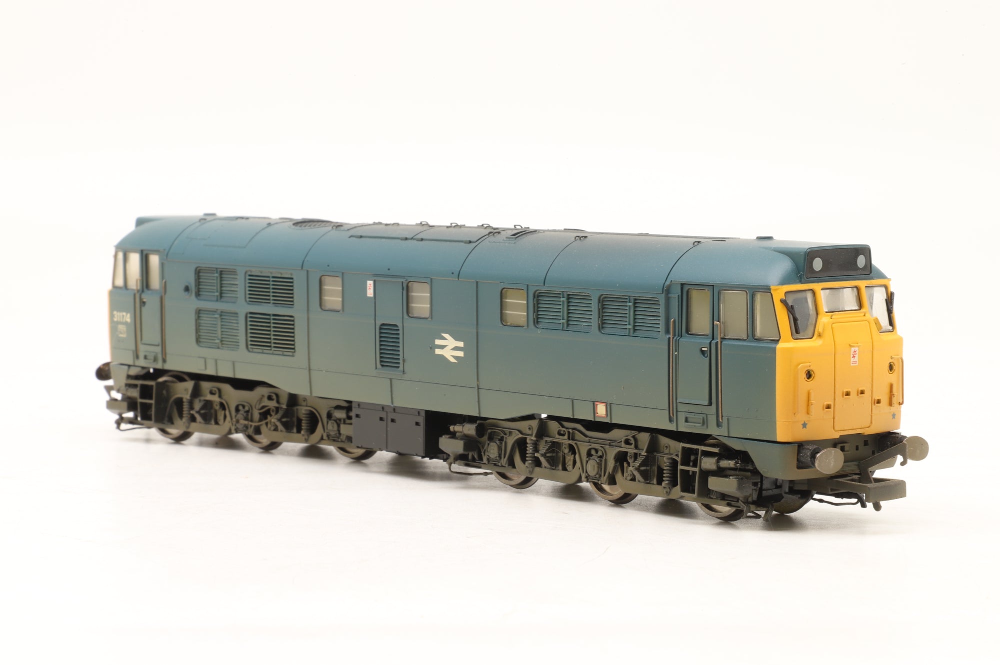 Hornby OO R2413 BR Class 31 A-I-A Diesel Electric '31270'