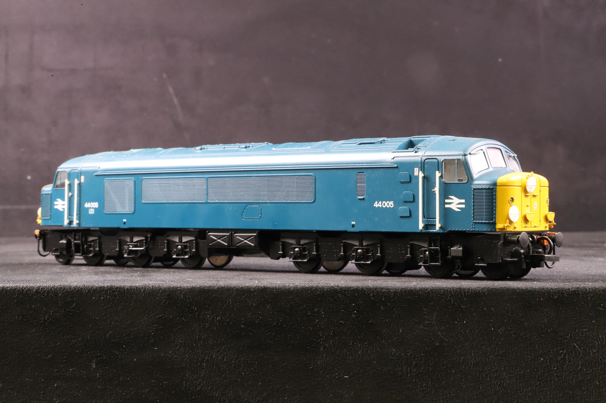 Bachmann OO 32-652DS Class 44 44005 in BR Blue - DCC Sound