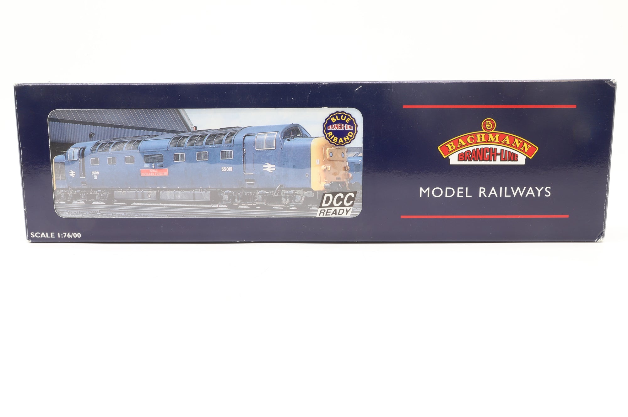 Bachmann OO 32-525UB Class 55 Deltic 'Meld' 'D9003' Two Tone Green