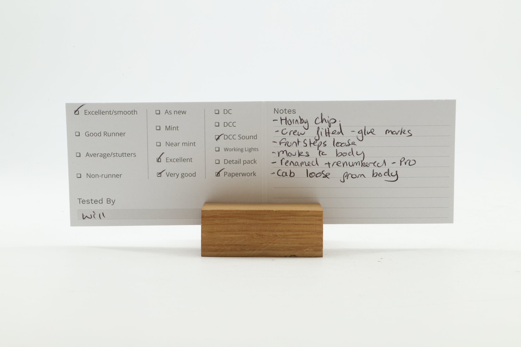 Hornby OO Class A3 60110 'Robert the Devil' in Lined BR Green w/ Early Crests - DCC Sound