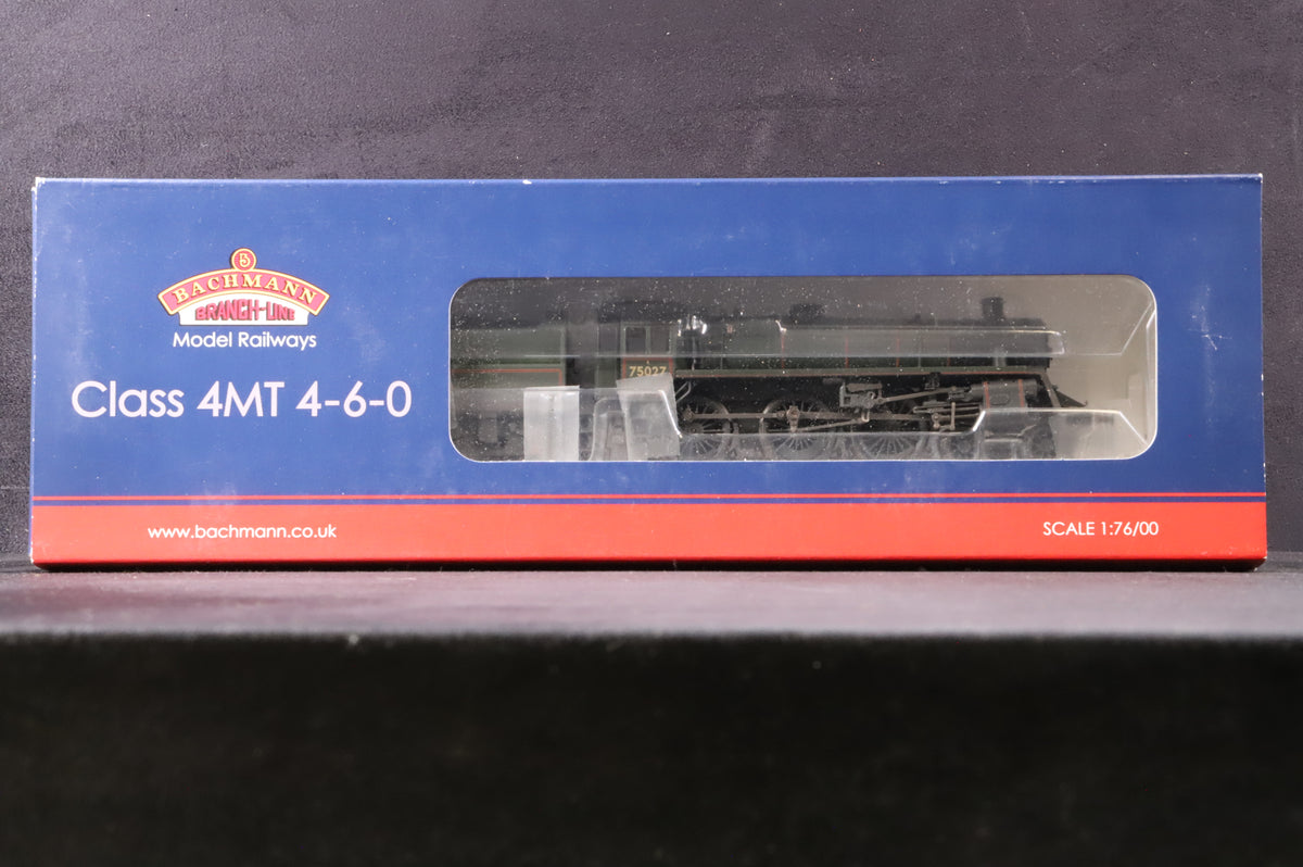 Bachmann OO 31-115 Standard Class 4MT 75027 in Lined BR Green w/ BR2 Tender &amp; Late Crests - Weathered