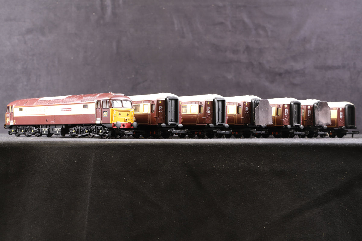 Hornby OO Northern Belle Class 47 &#39;47490&#39; &amp; 6 Coaches