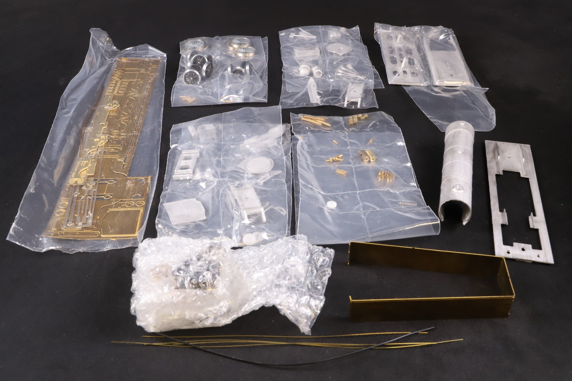 DJH OO K37 Highland Railway LMS Castle 4-6-0 Unbuilt Kit