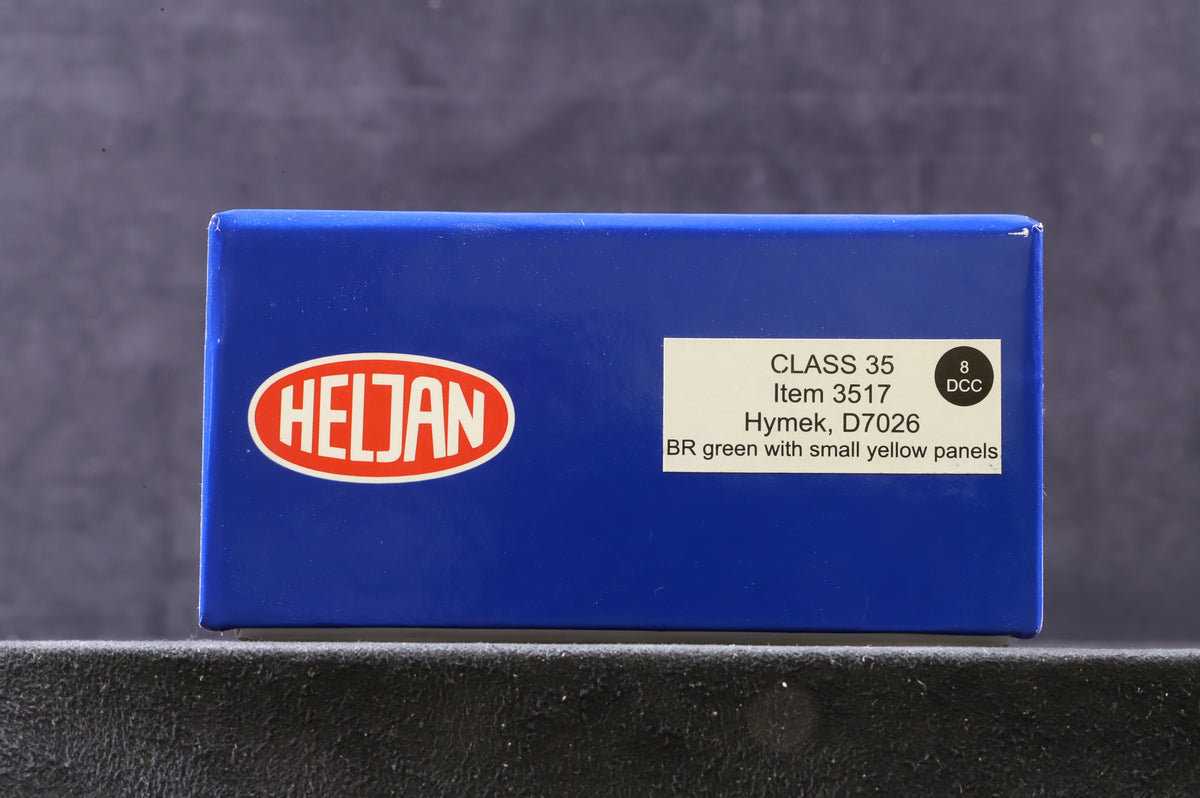 Heljan OO 3517 Class 35 Hymek D7026 in BR Two-Tone Green with Small Yellow Panels