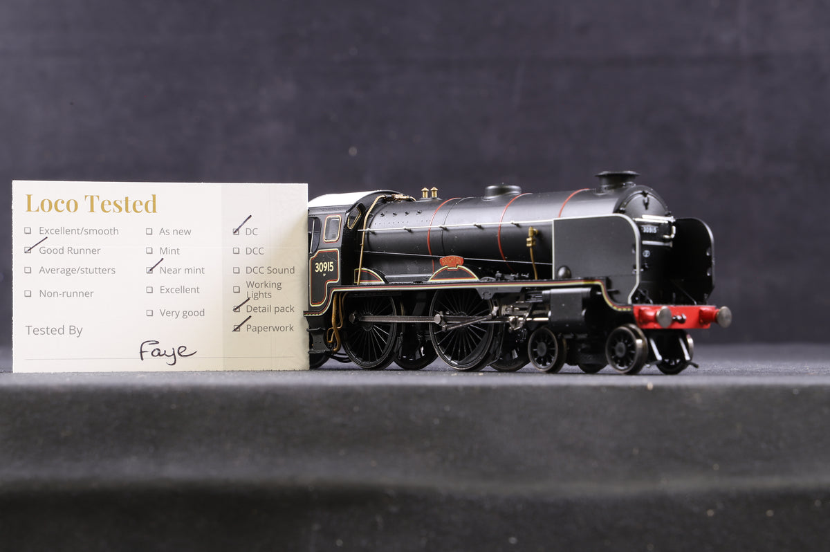 Hornby OO R3208 Schools Class &#39;30915&#39; &#39;Brighton&#39; BR Lined black E/C