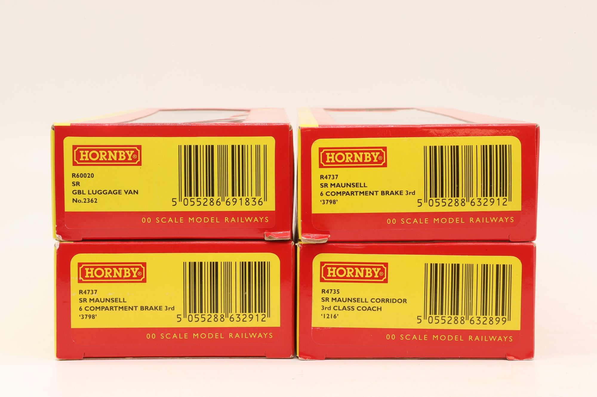 Hornby OO Rake Of 3 SR Maunsell Coaches & SR GBL Luggage Van Inc. R60020, R4735 & R4737 x2