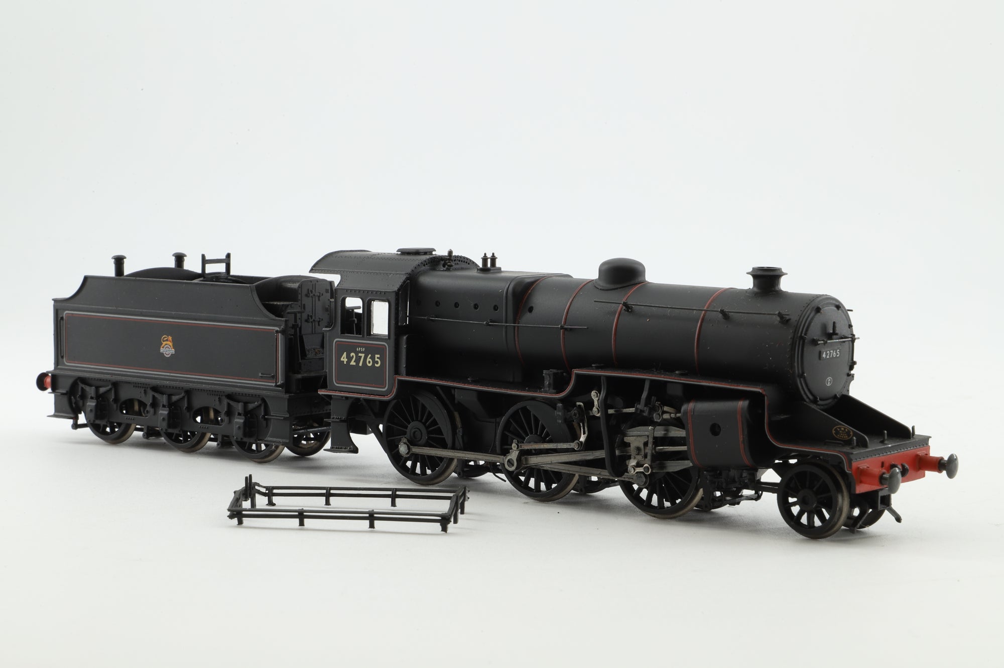 Bachmann OO 32-176 'Crab' 42765 in Lined BR Black w/ Coal Rail & Early Crests