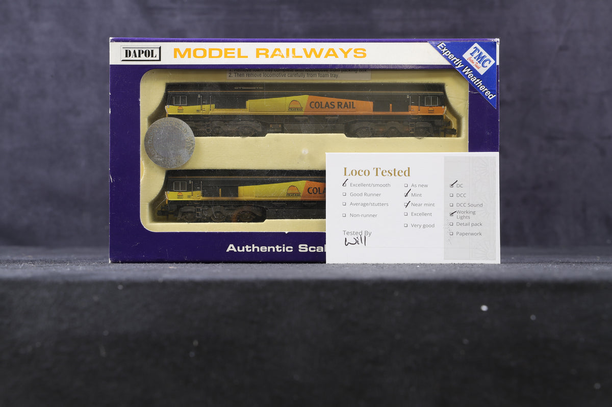 Dapol N ND-126 Class 66 &#39;66842 &amp; 66841&#39; Colas Rail Twin Pack Motorised &amp; Dummy TMC Weathered