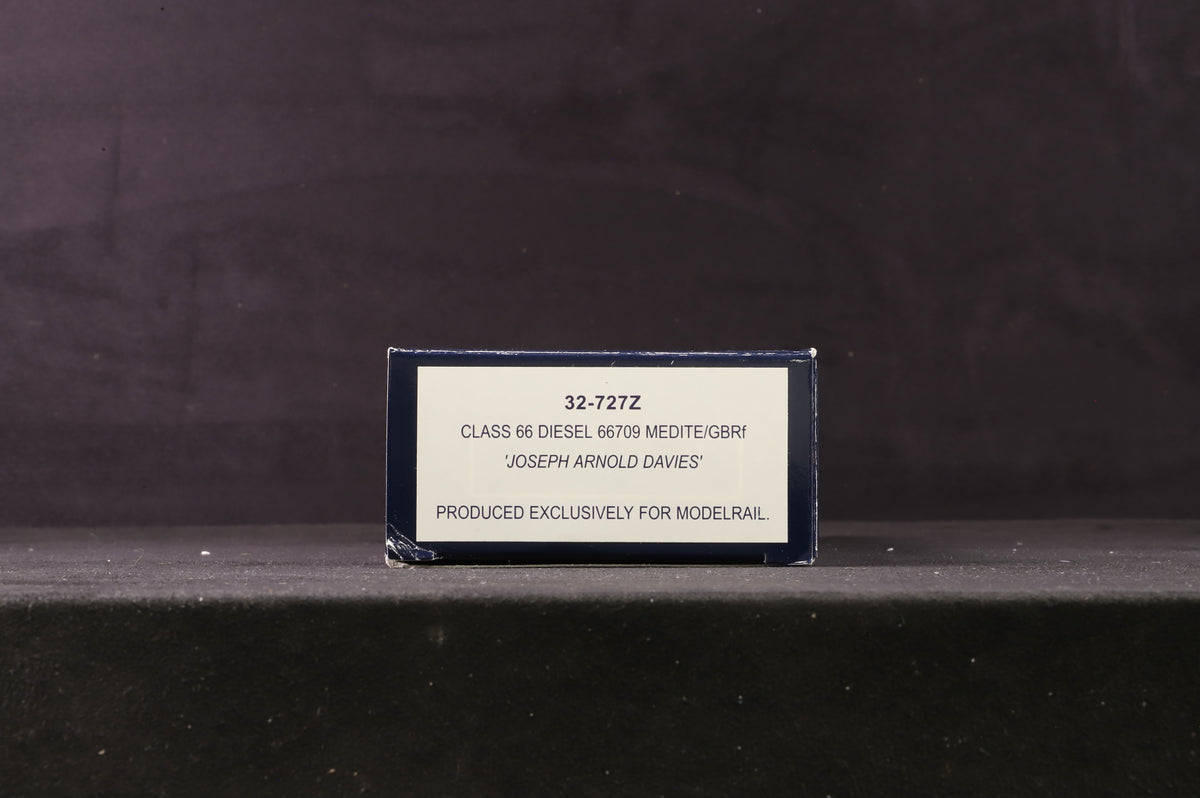 Bachmann OO 32-727Z Class 66 66709 &#39;Joseph Arnold Davies&#39; in Medite/GBRf Livery