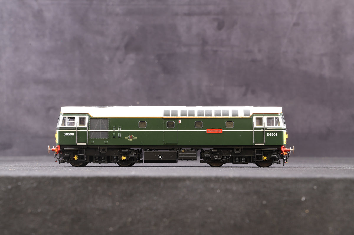 Heljan OO 3301 Class 33 &#39;33008&#39; BR Green Eastleigh