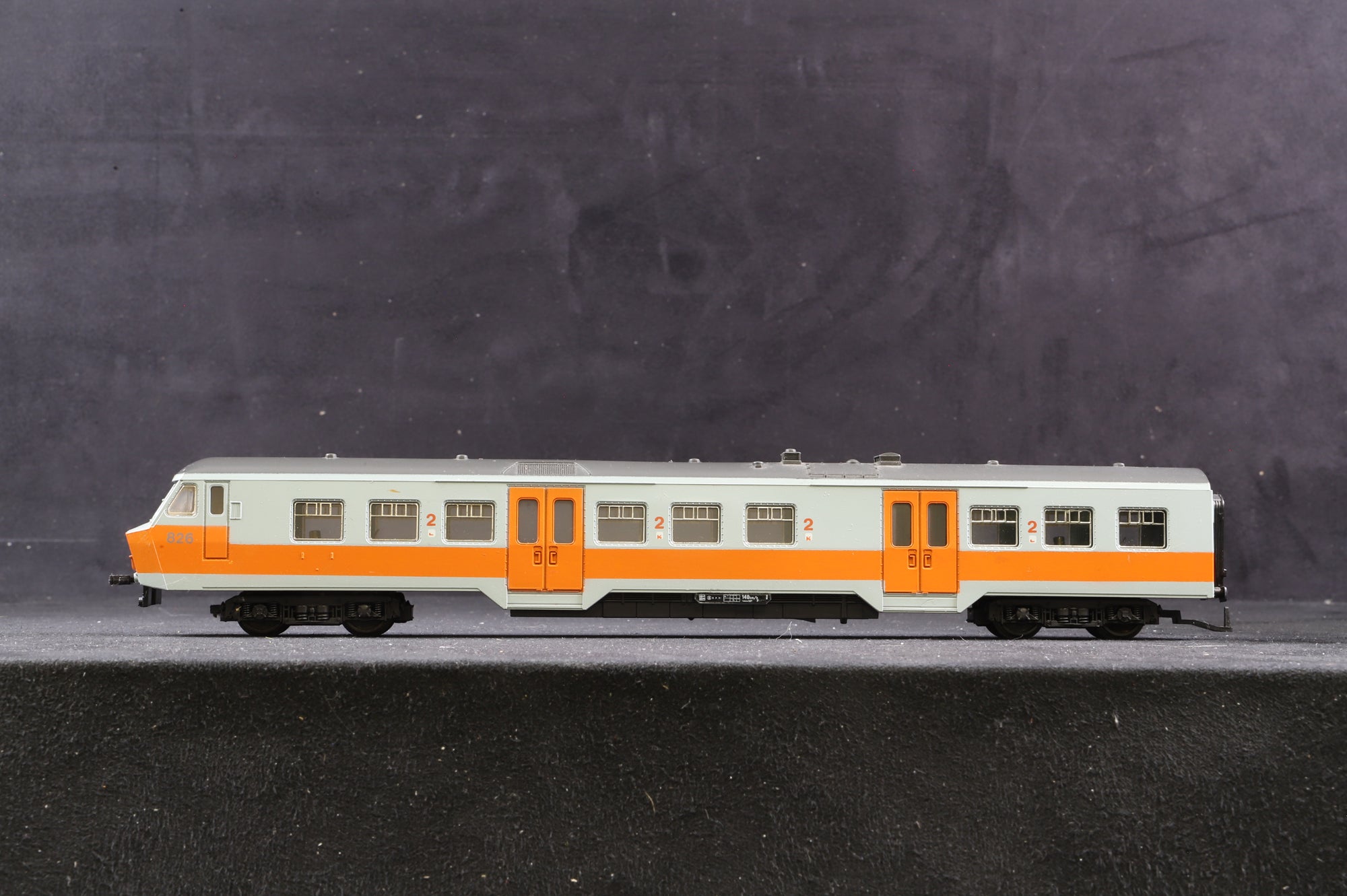 Lima HO 149747GP Electric Locomotive From the Golden Series