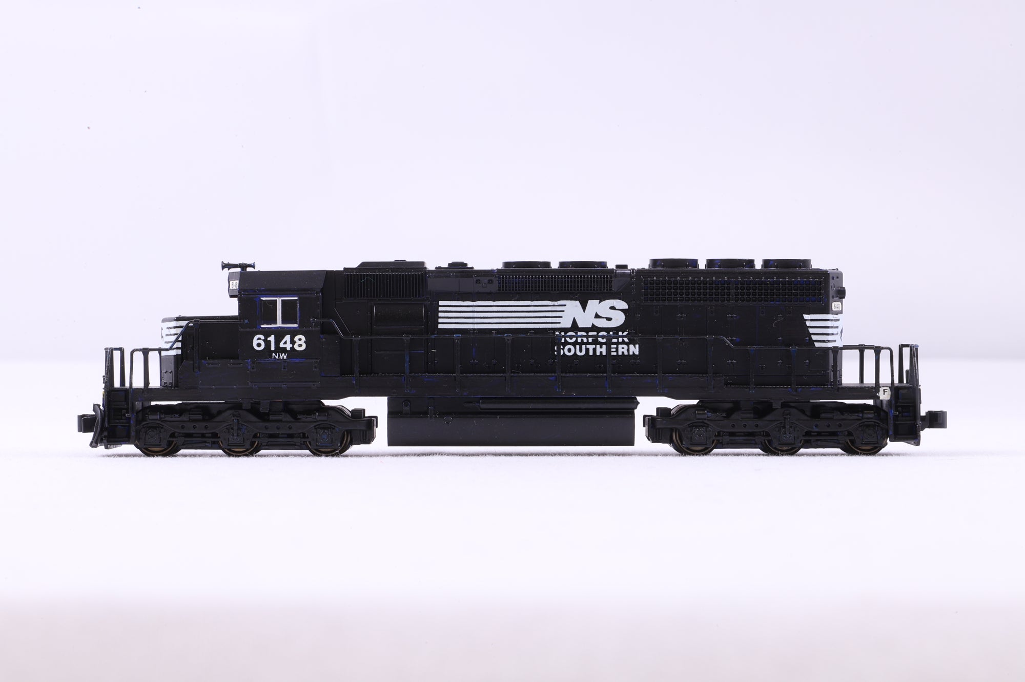 Kato N 176-4817 SD40-2 Early with Dynamic Brake NS '6148'
